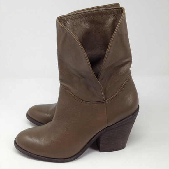 🚫SOLD🚫 - Picture 4 of 8